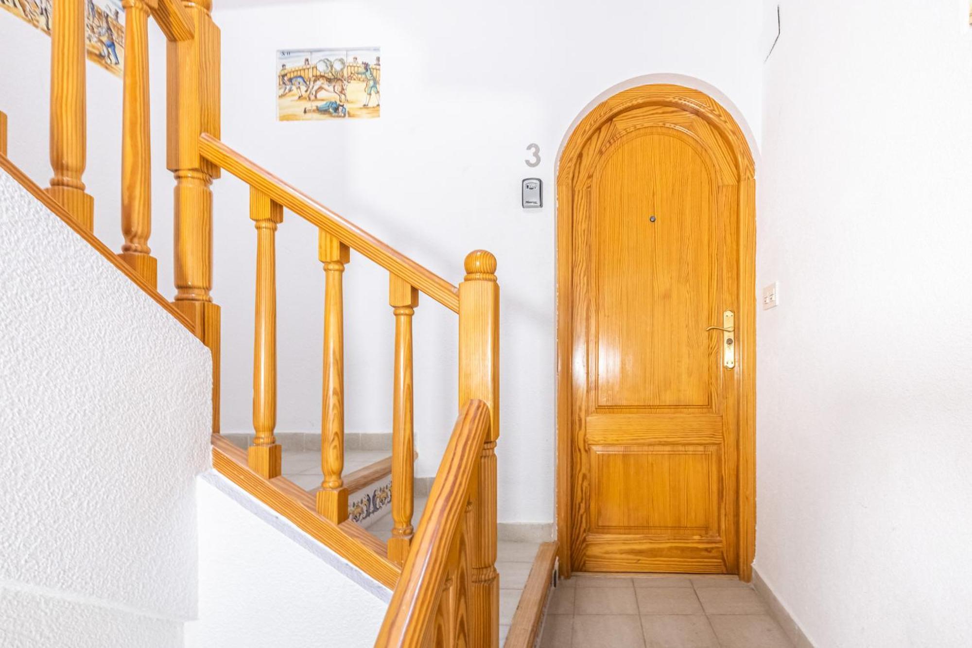 Apartamentos El Castell Benidorm Old-Town Exterior foto