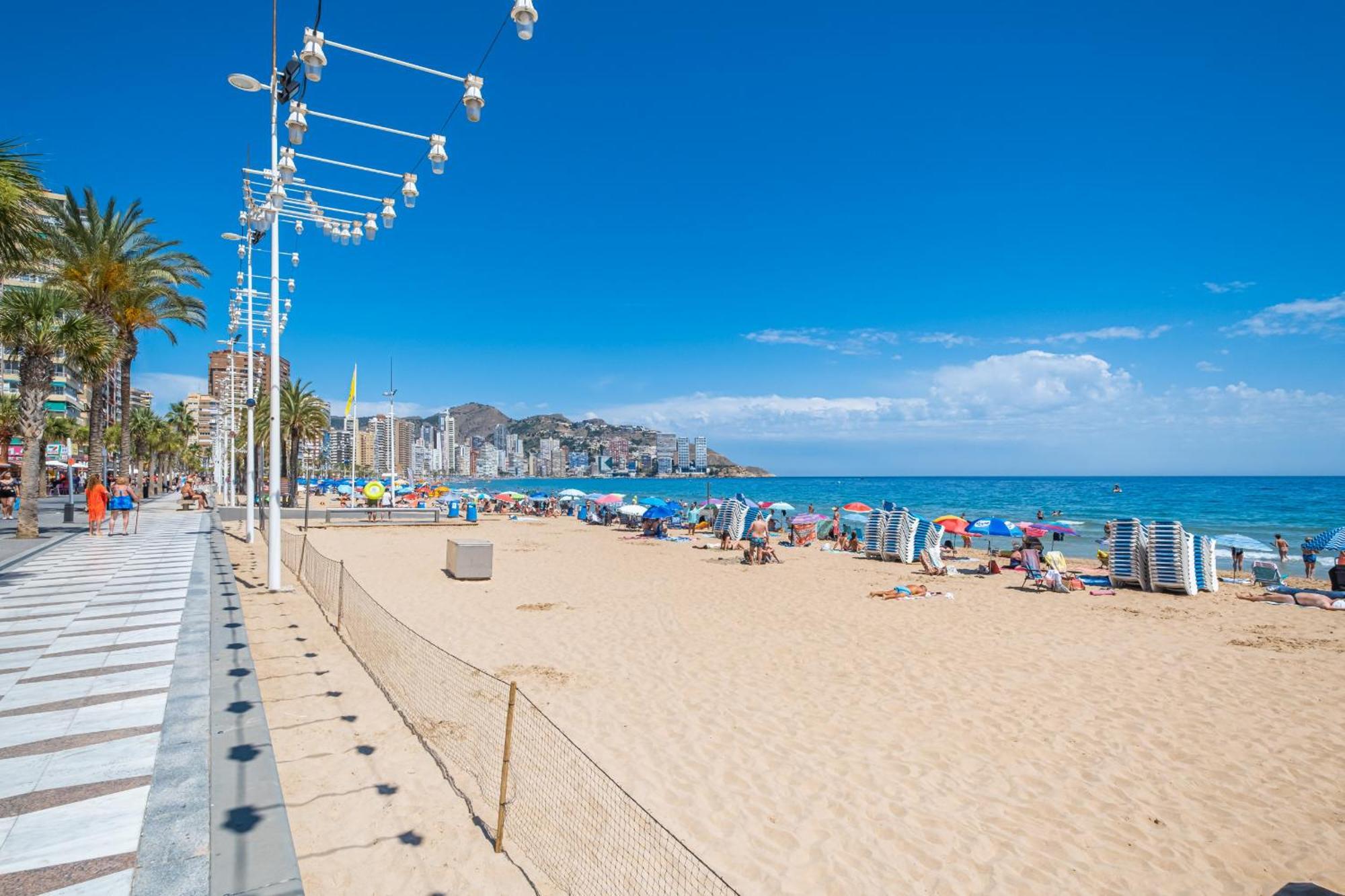 Apartamentos El Castell Benidorm Old-Town Exterior foto