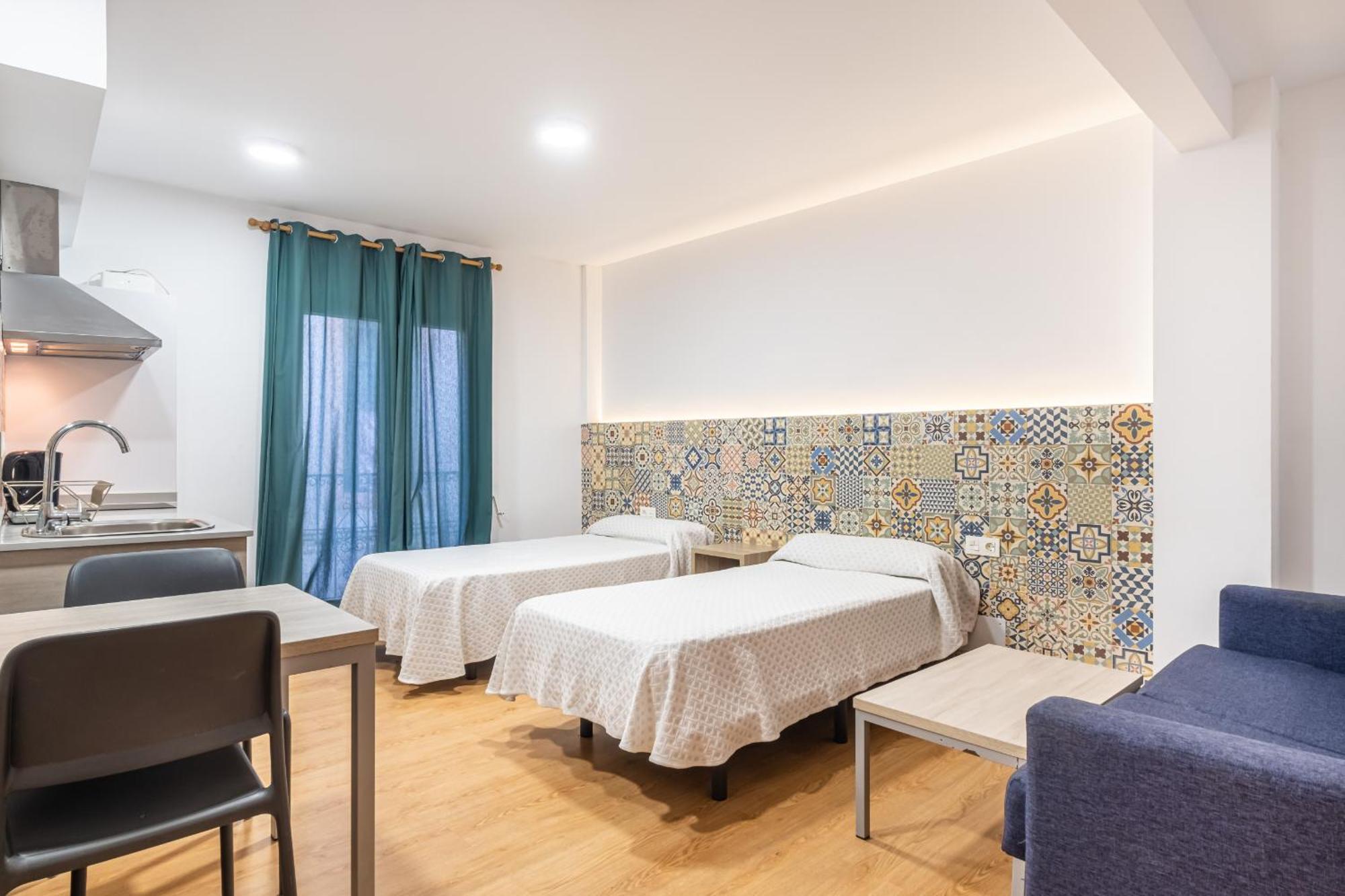 Apartamentos El Castell Benidorm Old-Town Exterior foto